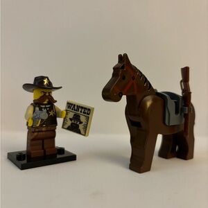 Lego Minifigure from the Series 13 of minifigures.